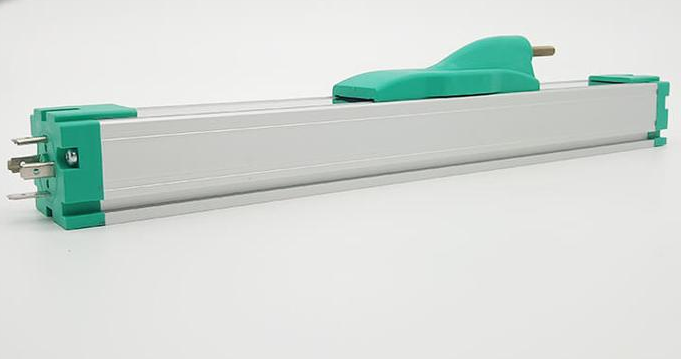 PK-M-0600 PK-M-0450位移传感器 电子尺 意大利GEFRAN 杰佛伦